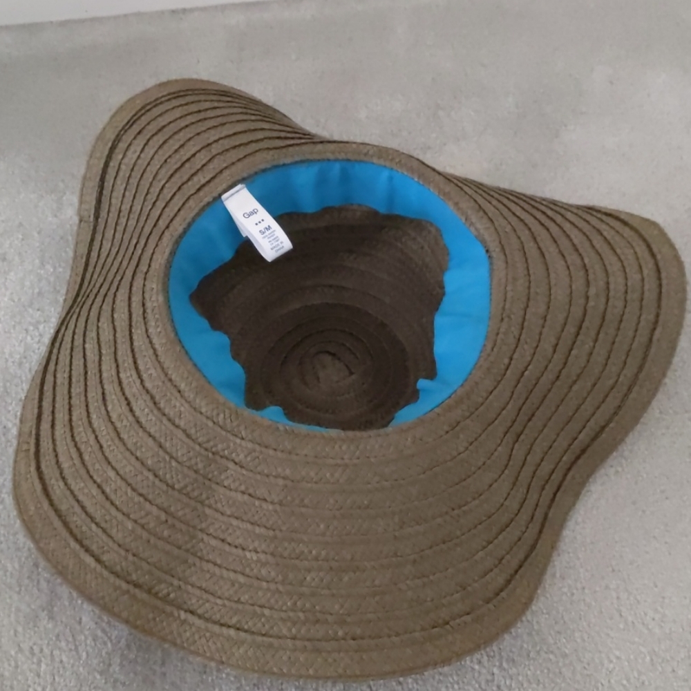 Gap beach floppy hat - Picture 3 of 4